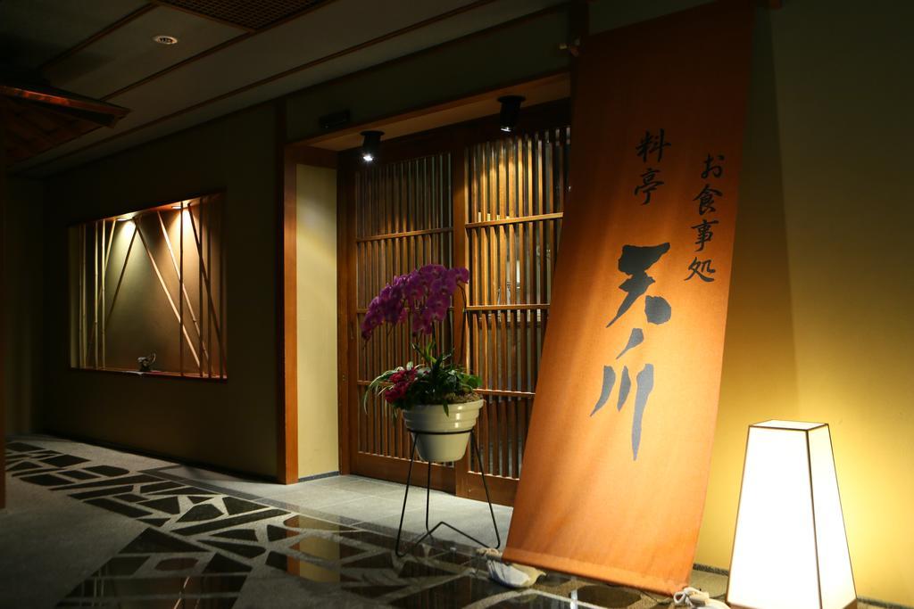 Hotel Tamanoyu Matsumoto Buitenkant foto