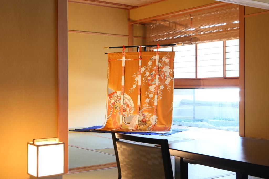 Hotel Tamanoyu Matsumoto Buitenkant foto